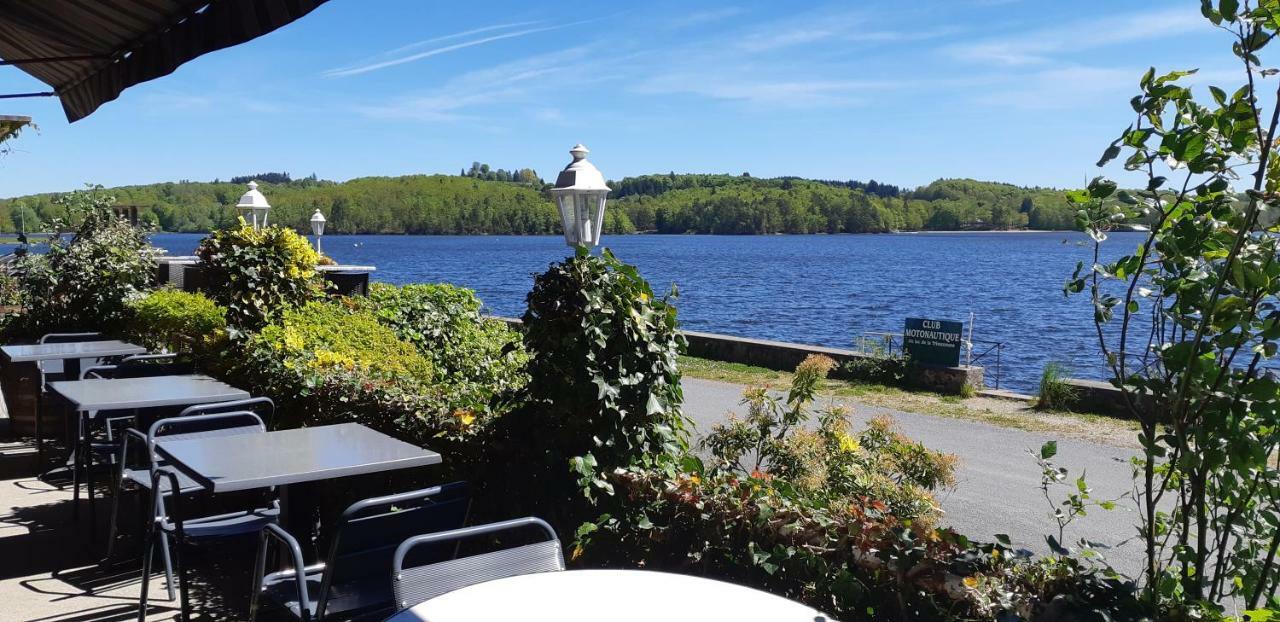 Logis Hotel Du Lac Neuvic  Eksteriør billede