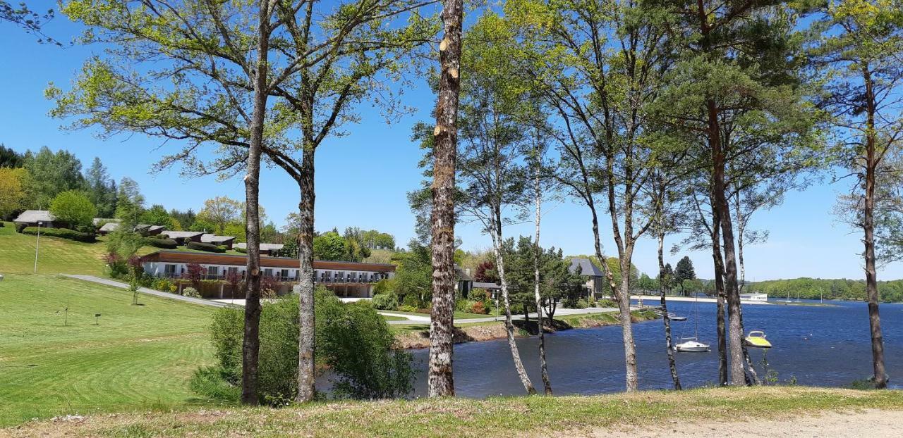 Logis Hotel Du Lac Neuvic  Eksteriør billede